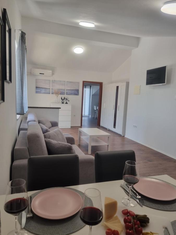 Apartment Miric