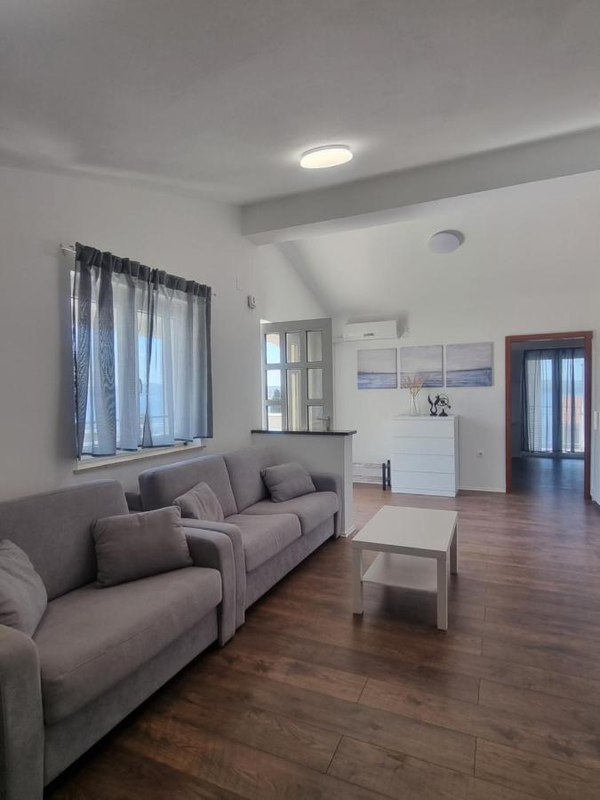 Apartment Miric *